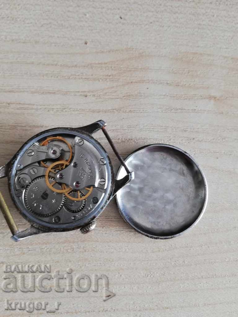 Παράδοση Παλαιό ρολόι ΜΟΣΧΑ. Παράδοση Παλαιό ρολόι ΜΟΣΧΑ.