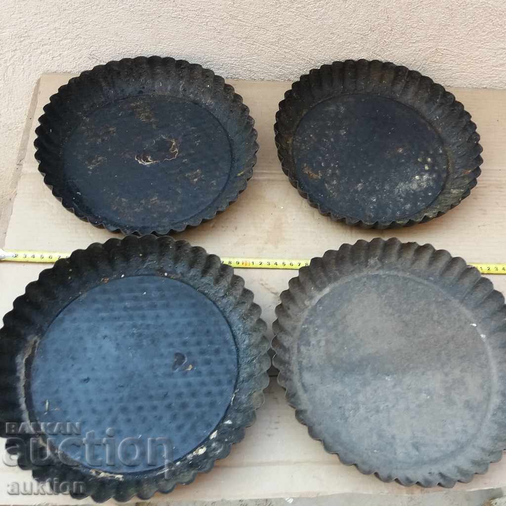 SET OF 4 PIZZA TRAYS