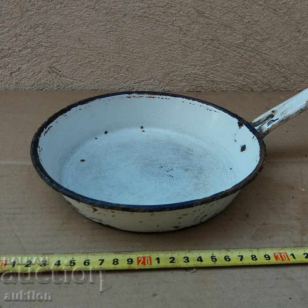 OLD SOC. ENAMELED PAN WITH MARKING with price 4.99 BGN | € 2.55