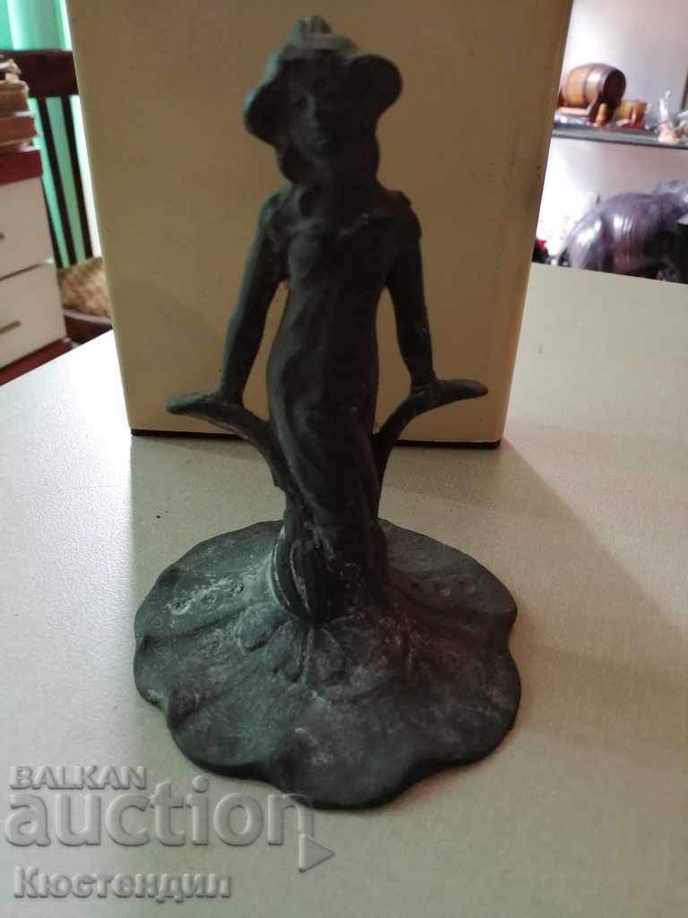 OLD STATUETTE