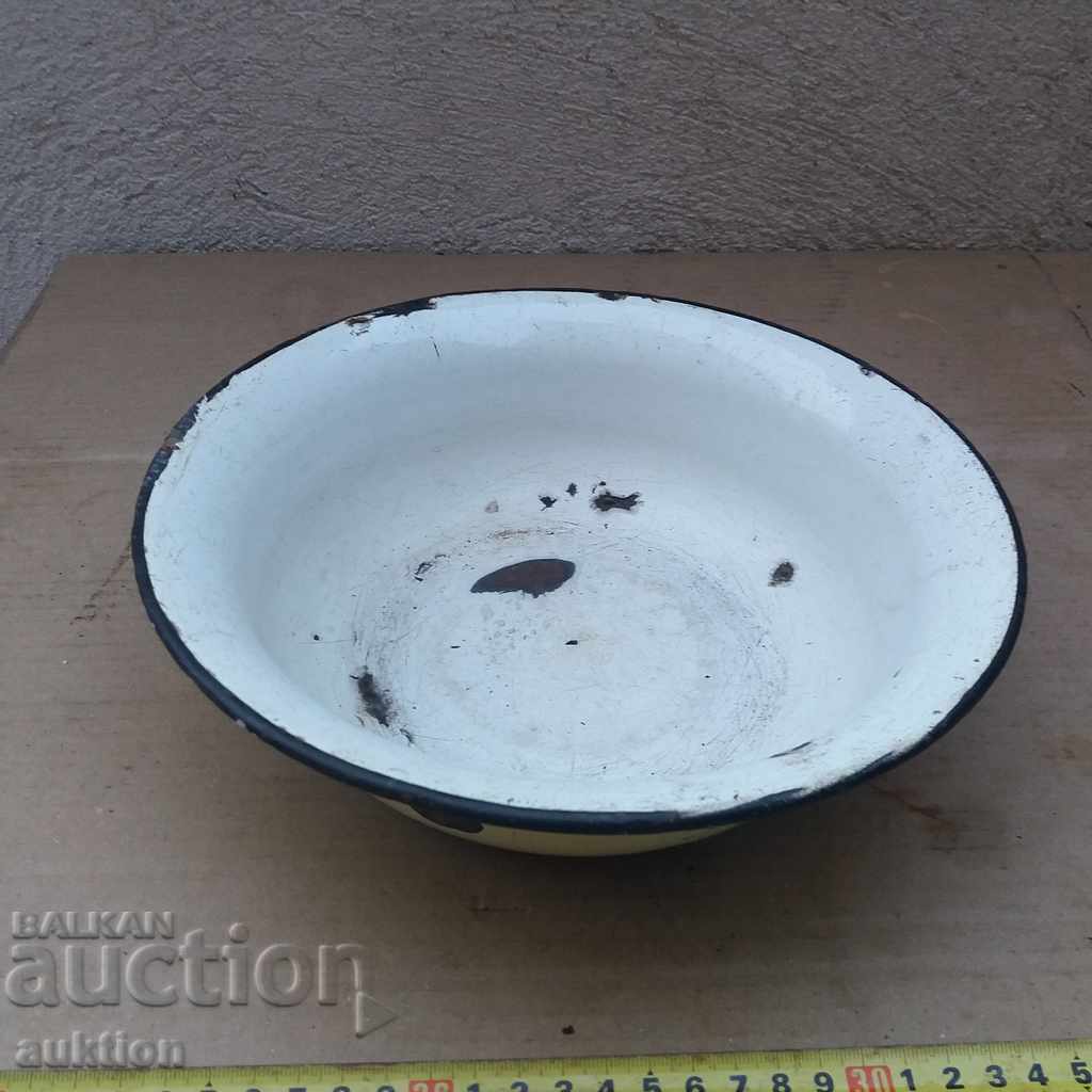 Delivery of OLD SOC. ENAMELED BASIN, BOWL, TRAY - MARKED Delivery of OLD SOC. ENAMELED BASIN, BOWL, TRAY - MARKED