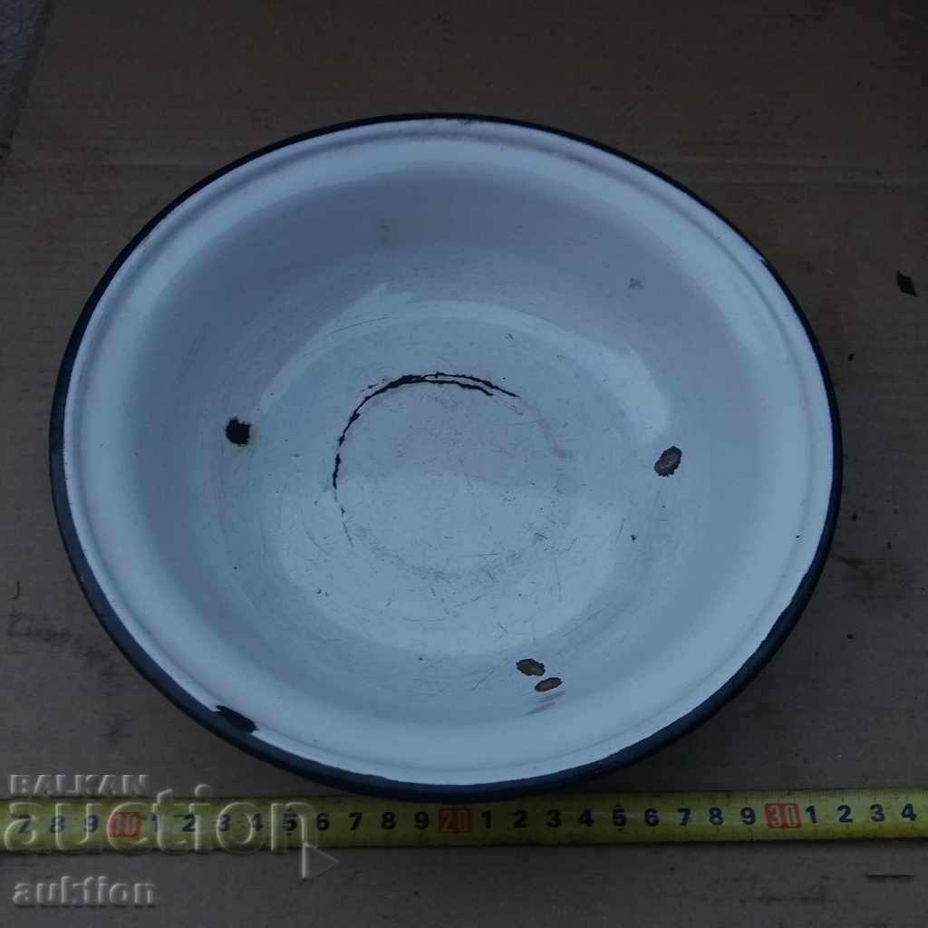 Auction OLD SOC. ENAMELED CHILDREN'S PULL WITH MARK USSR Auction OLD SOC. ENAMELED CHILDREN'S PULL WITH MARK USSR