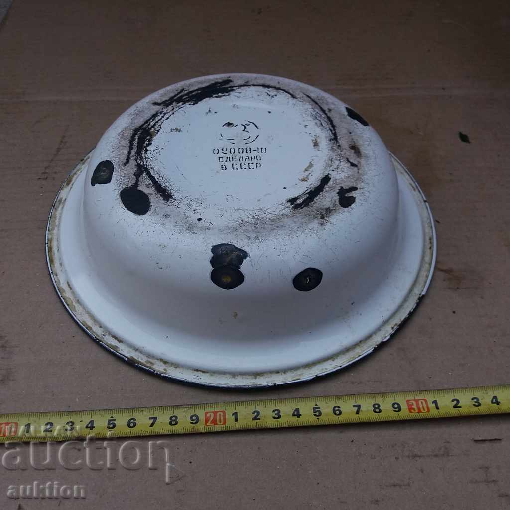 OLD SOC. ENAMELED CHILDREN'S PULL WITH MARK USSR - 7 OLD SOC. ENAMELED CHILDREN'S PULL WITH MARK USSR - 7