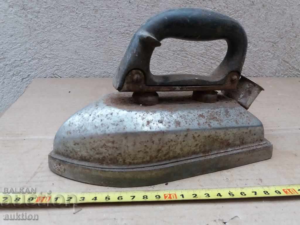 OLD IRON with price 2.99 BGN | € 1.53 OLD IRON with price 2.99 BGN | € 1.53
