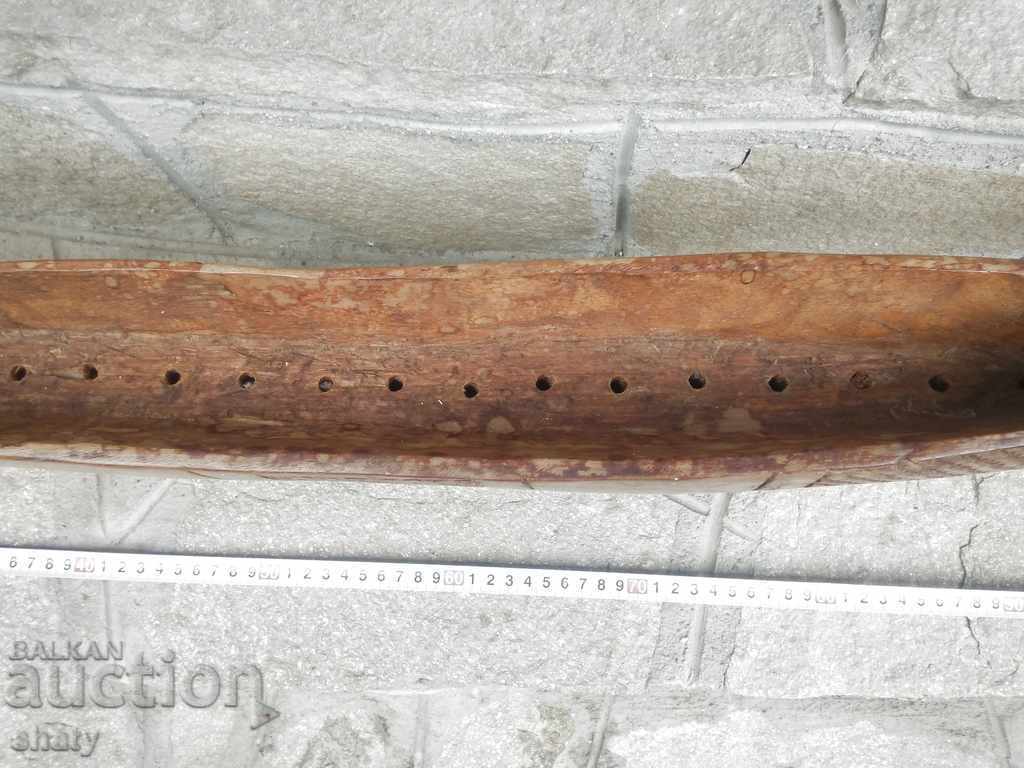 Delivery of Large wooden ship crocodile. Delivery of Large wooden ship crocodile.