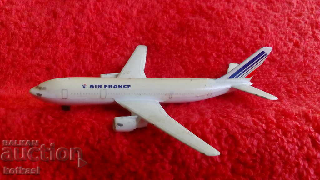 Auction Small solid metal plane Germany marked SCHABAK Auction Small solid metal plane Germany marked SCHABAK