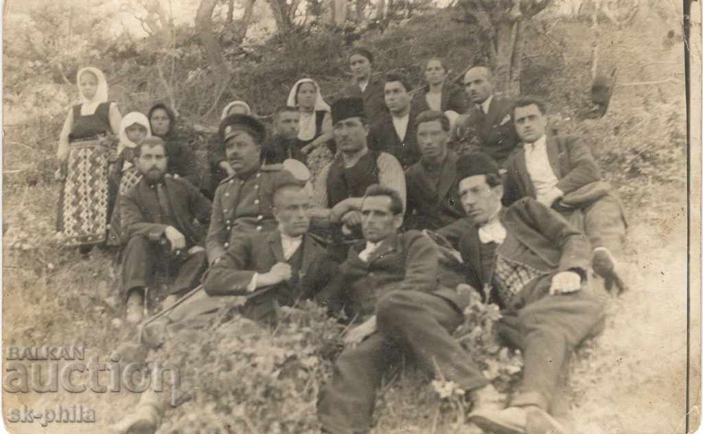 Foto veche - Excursie a angajaților municipali