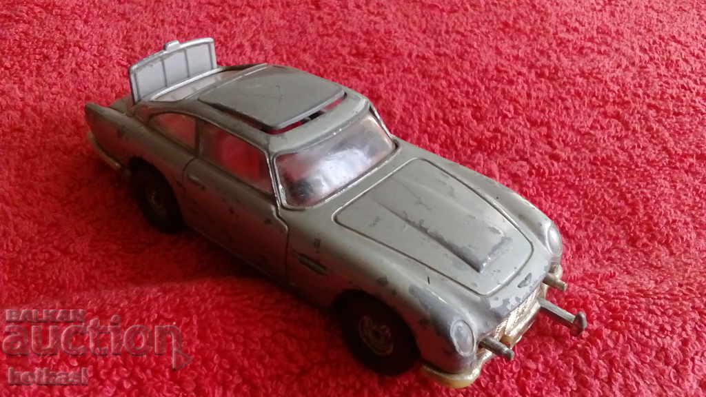 Mașină veche din metal CORGI ASTON MARTIN agent 007 BRITANIA - 6