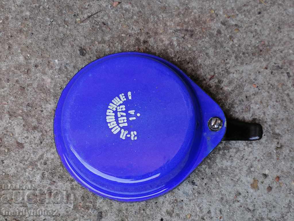 Παλιό σμάλτο δοχείο, σμάλτο NRB 1975 - 7 Παλιό σμάλτο δοχείο, σμάλτο NRB 1975 - 7