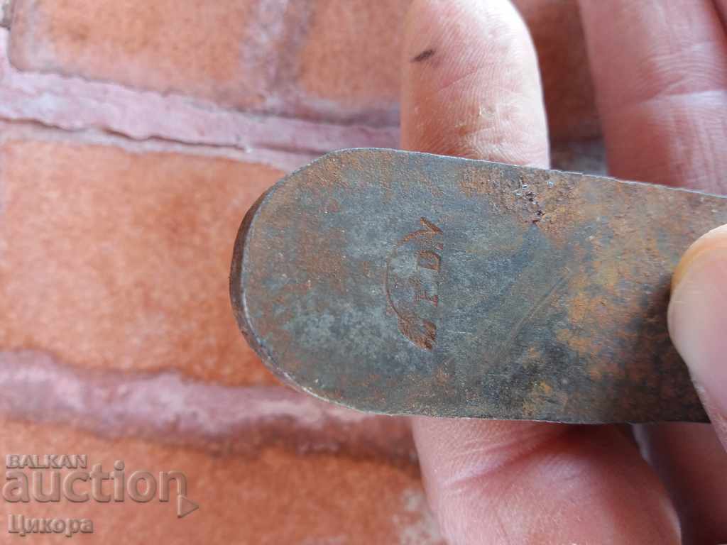Auction OLD SHOEWEAR SARASHKI TOOL MARKED Auction OLD SHOEWEAR SARASHKI TOOL MARKED