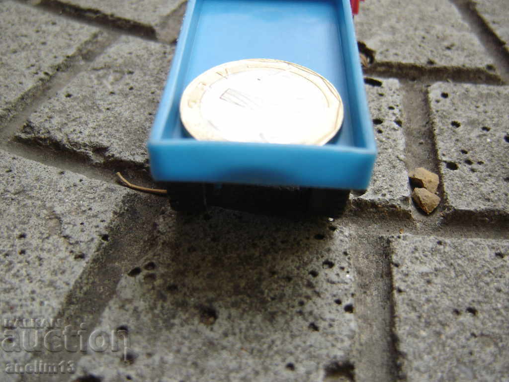 SOC TOY TRUCK - 5 SOC TOY TRUCK - 5