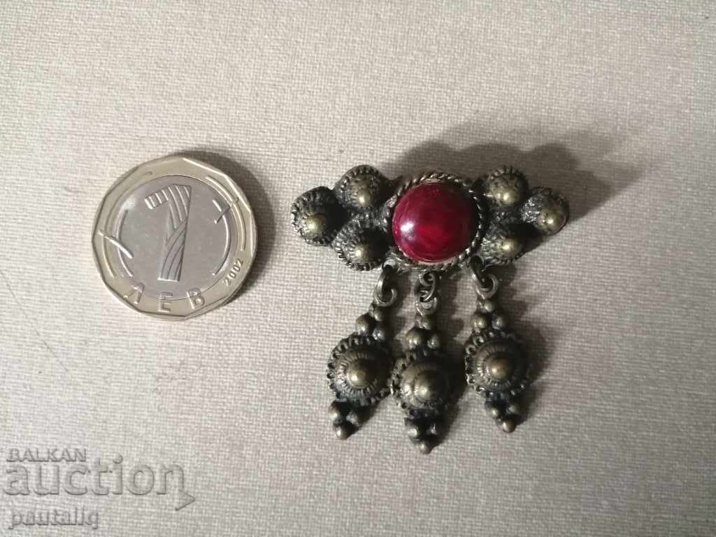 OLD REVIVAL BROOCH JEWELERY - 5 OLD REVIVAL BROOCH JEWELERY - 5