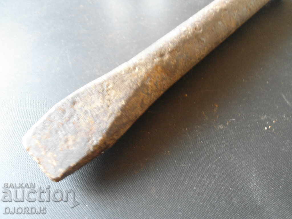 An old tool, a chopper with price 2.00 BGN | € 1.02 An old tool, a chopper with price 2.00 BGN | € 1.02