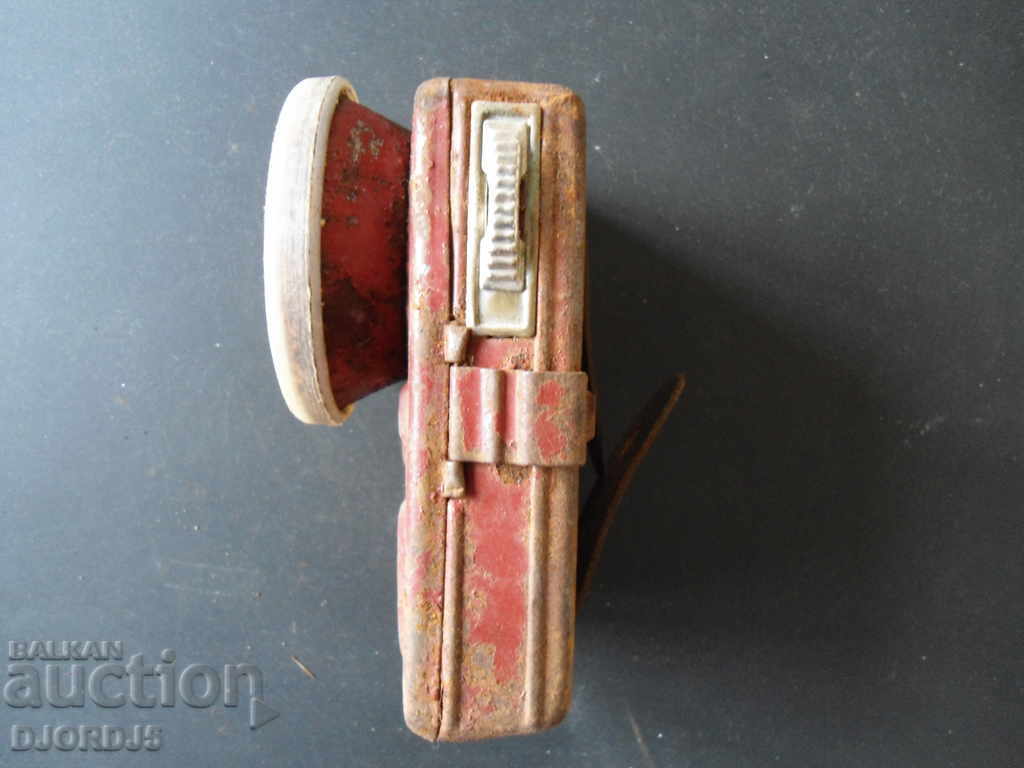 Auction Old flashlight "LIGHT" Auction Old flashlight "LIGHT"