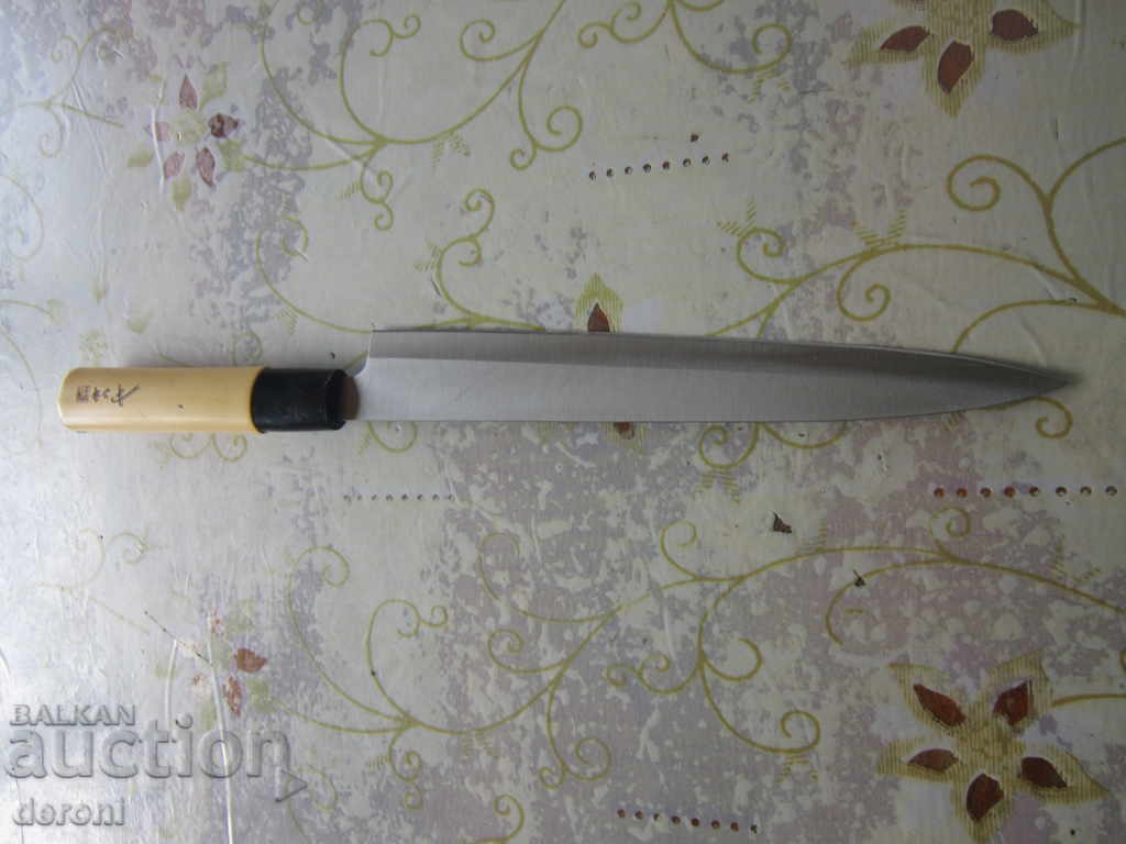 Auction Japanese dagger knife marked 2 Auction Japanese dagger knife marked 2