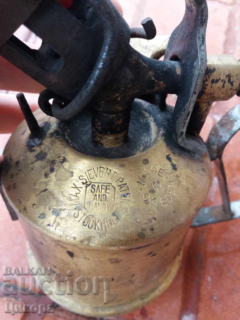 Auction OLD SWEDISH BURNER LAMP Auction OLD SWEDISH BURNER LAMP