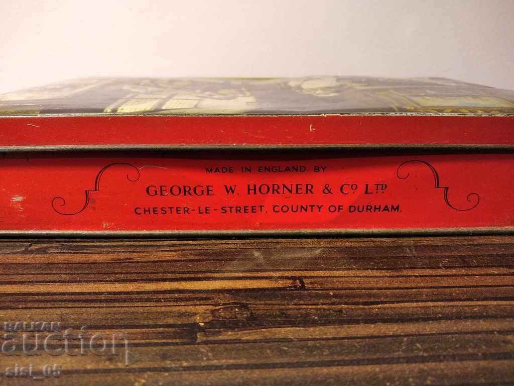 Auction Old English sheet metal, tin, metal box Auction Old English sheet metal, tin, metal box