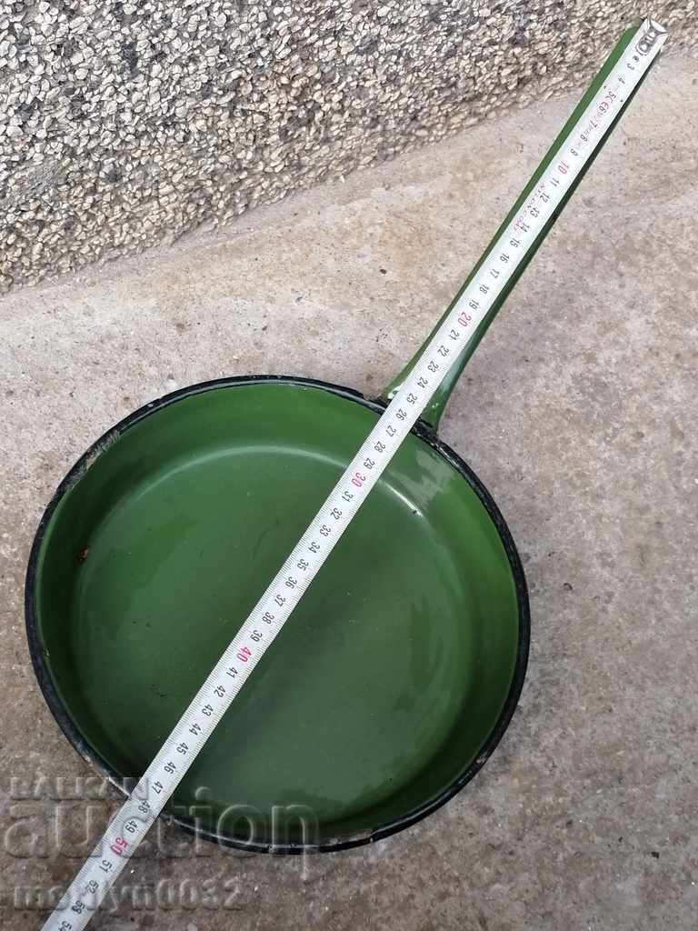 Delivery of Old enameled vessel, frying pan with enamel 1960 Shumen People's Republic of Bulgaria Delivery of Old enameled vessel, frying pan with enamel 1960 Shumen People's Republic of Bulgaria