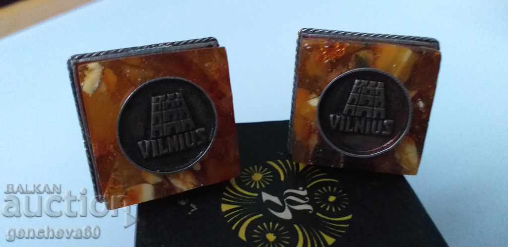 Auction  Russian cufflinks with natural amber VILNUS