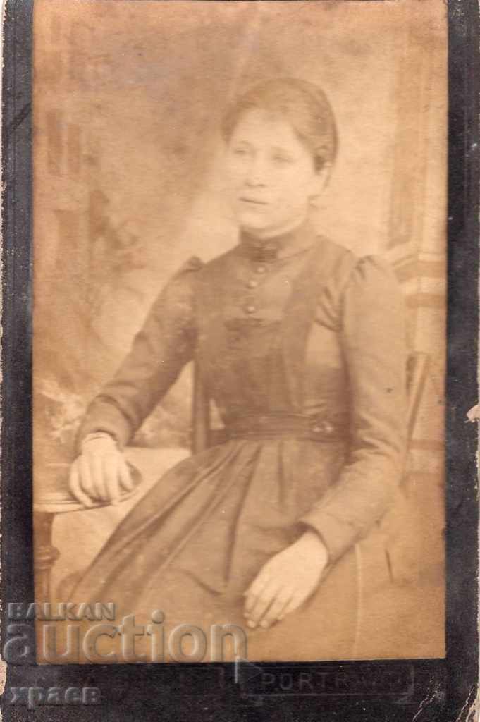 СТАРА ФОТОГРАФИЯ - КАРТОН - М2758