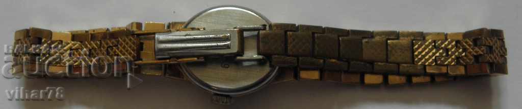 WOMEN'S GOLDEN WATCH - SEAGULL - 5 WOMEN'S GOLDEN WATCH - SEAGULL - 5