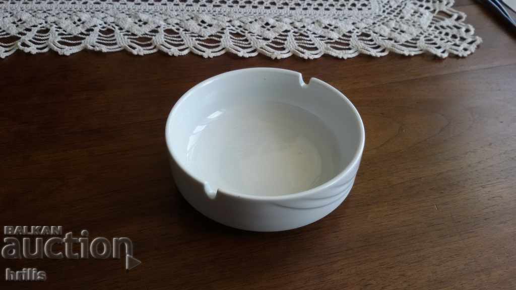 NICE ASHTRAY PORCELAIN FROM THE 80'S, GERMANY with price 7.50 BGN | € 3.83 NICE ASHTRAY PORCELAIN FROM THE 80'S, GERMANY with price 7.50 BGN | € 3.83