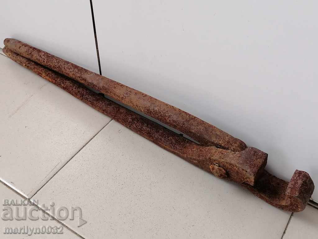 Old profile forging pliers wrought iron tool n with price 59.00 BGN | € 30.17 Old profile forging pliers wrought iron tool n with price 59.00 BGN | € 30.17