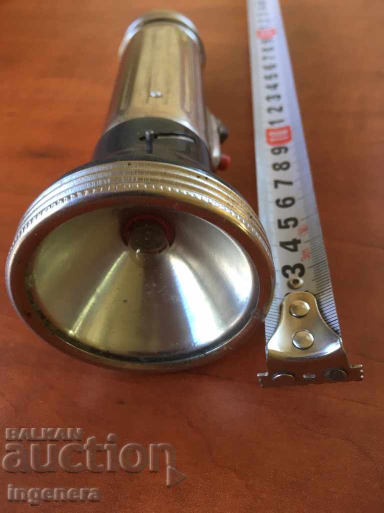 Auction FLASHLIGHT SPOTLIGHT METAL FROM SOC TIME Auction FLASHLIGHT SPOTLIGHT METAL FROM SOC TIME