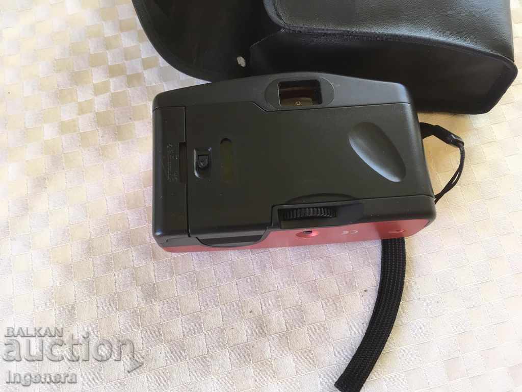 Licitație NOUĂ CAMERĂ RETRO Licitație NOUĂ CAMERĂ RETRO