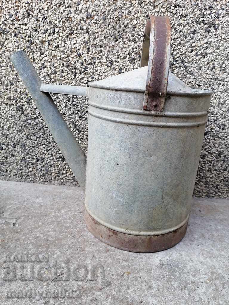 Old metal can, galvanized tube, bucket, pot with price 32.00 BGN | € 16.36