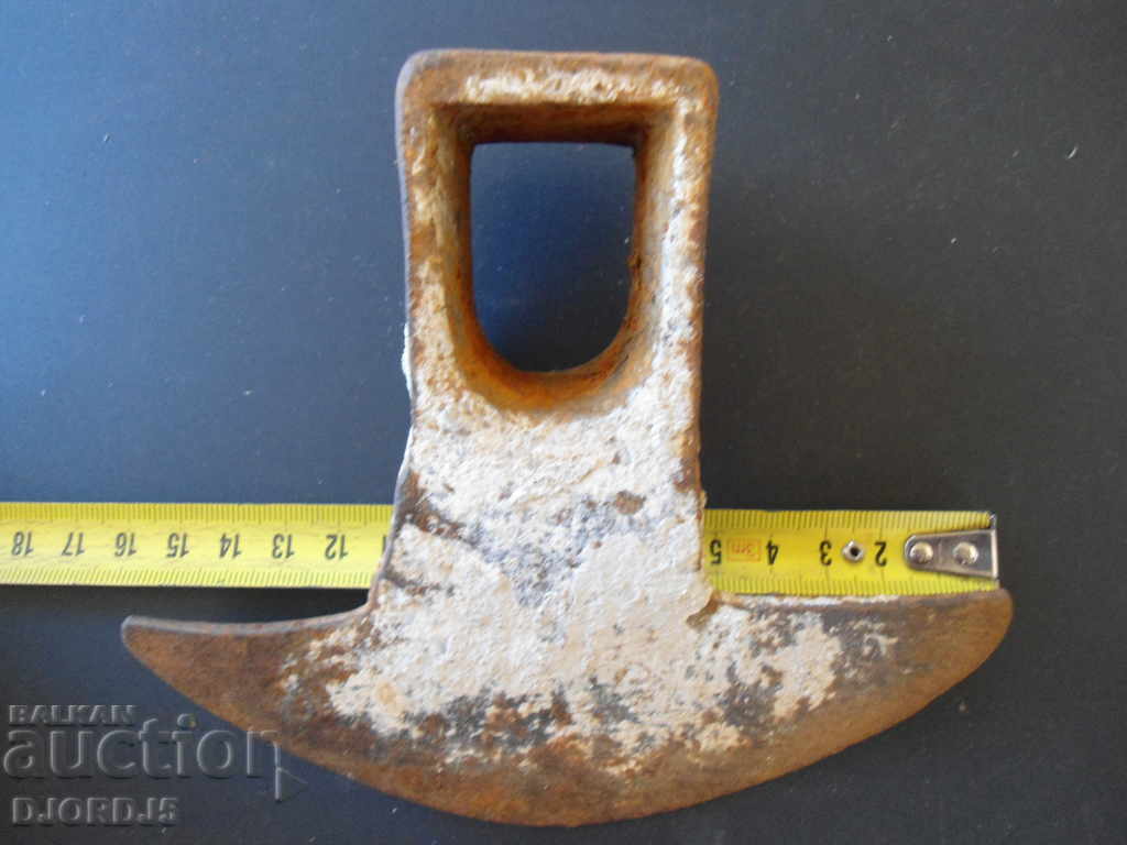 Δημοπρασία Παλιά σκαπάνη Δημοπρασία Παλιά σκαπάνη