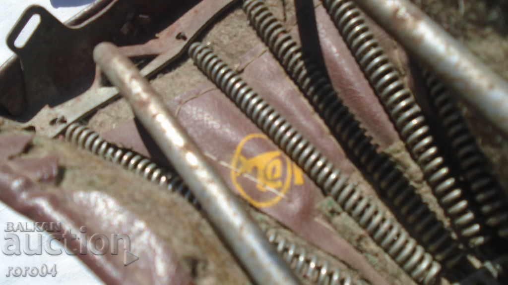 ΚΑΘΙΣΜΑ - ΠΟΔΗΛΑΤΟ / ΜΗΧΑΝΗΜΑ - 7 ΚΑΘΙΣΜΑ - ΠΟΔΗΛΑΤΟ / ΜΗΧΑΝΗΜΑ - 7