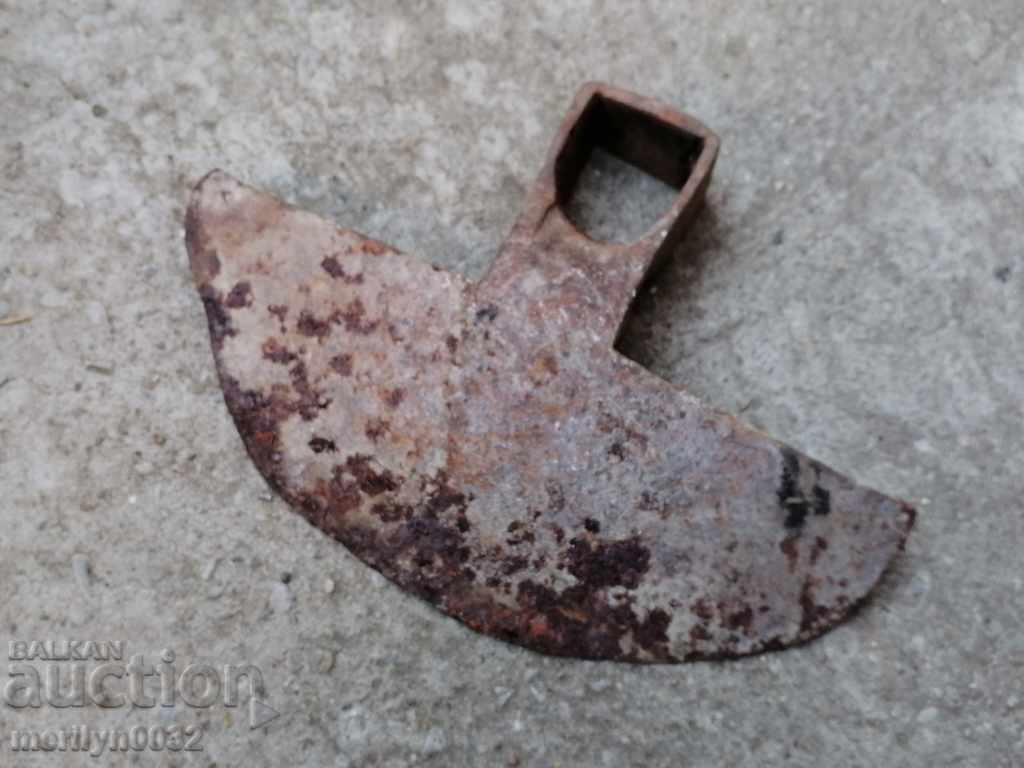 Delivery of Forged hoe, agricultural tool, wrought iron Delivery of Forged hoe, agricultural tool, wrought iron