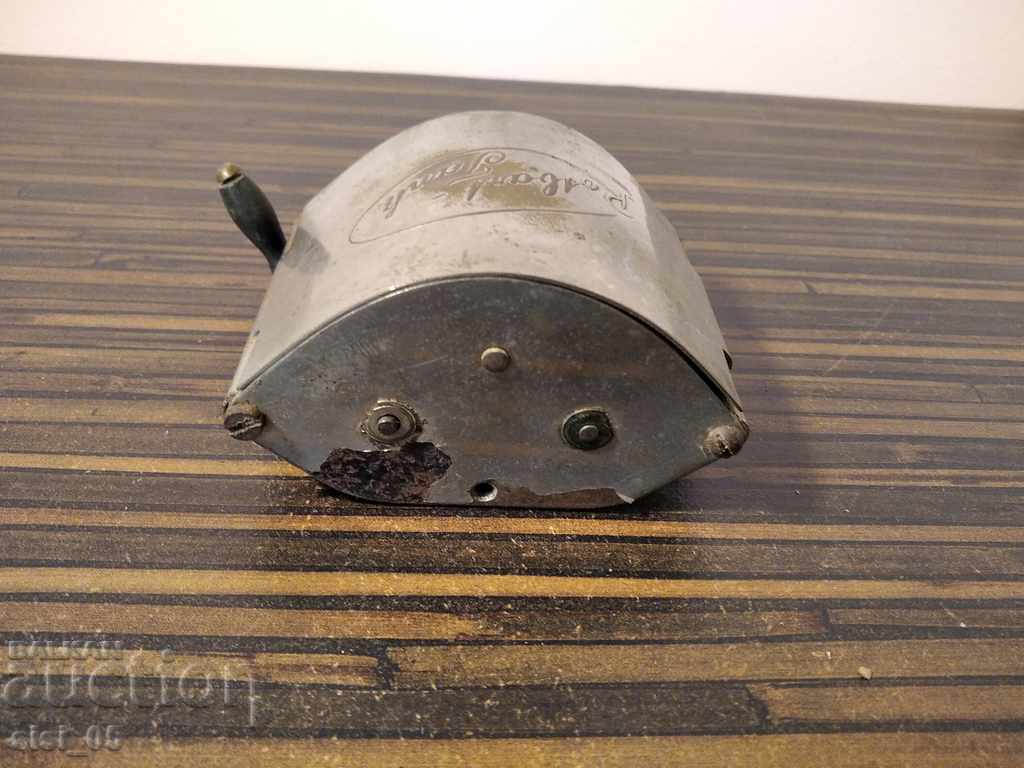 Auction German sharpener D.R.G.M. Germany, Reich 1920 Auction German sharpener D.R.G.M. Germany, Reich 1920