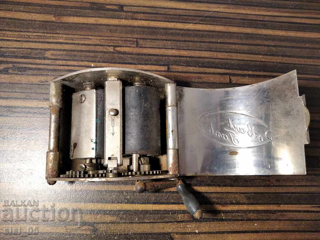 German sharpener D.R.G.M. Germany, Reich 1920 - 6 German sharpener D.R.G.M. Germany, Reich 1920 - 6