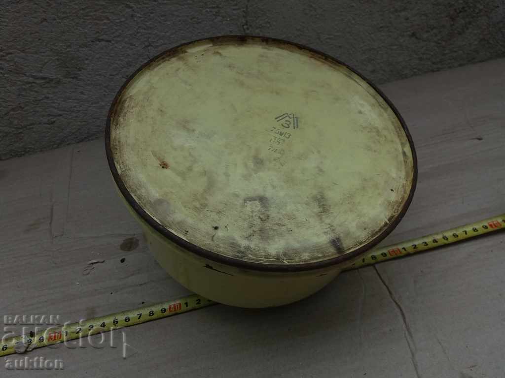 ENAMELED SOC. KETTLE - 7 ENAMELED SOC. KETTLE - 7