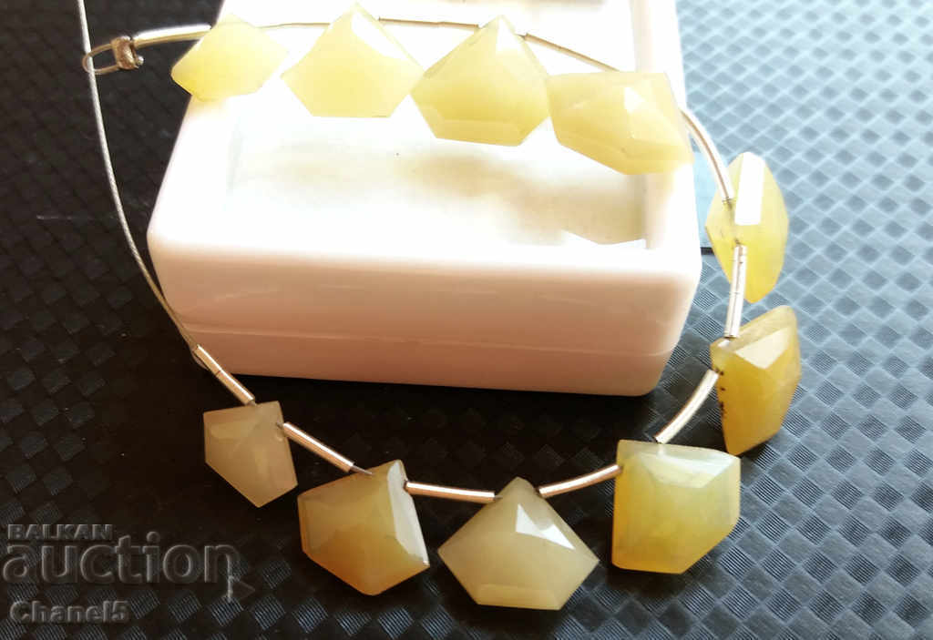 Delivery of NATURAL OPAL - 3.85 carats (10) Delivery of NATURAL OPAL - 3.85 carats (10)