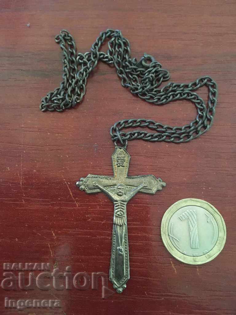 Crucea cu lanț de colier cu lanț