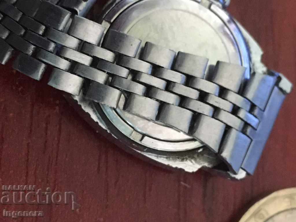 Auction  SLAVA LADIES' WATCH NOT WORKING
