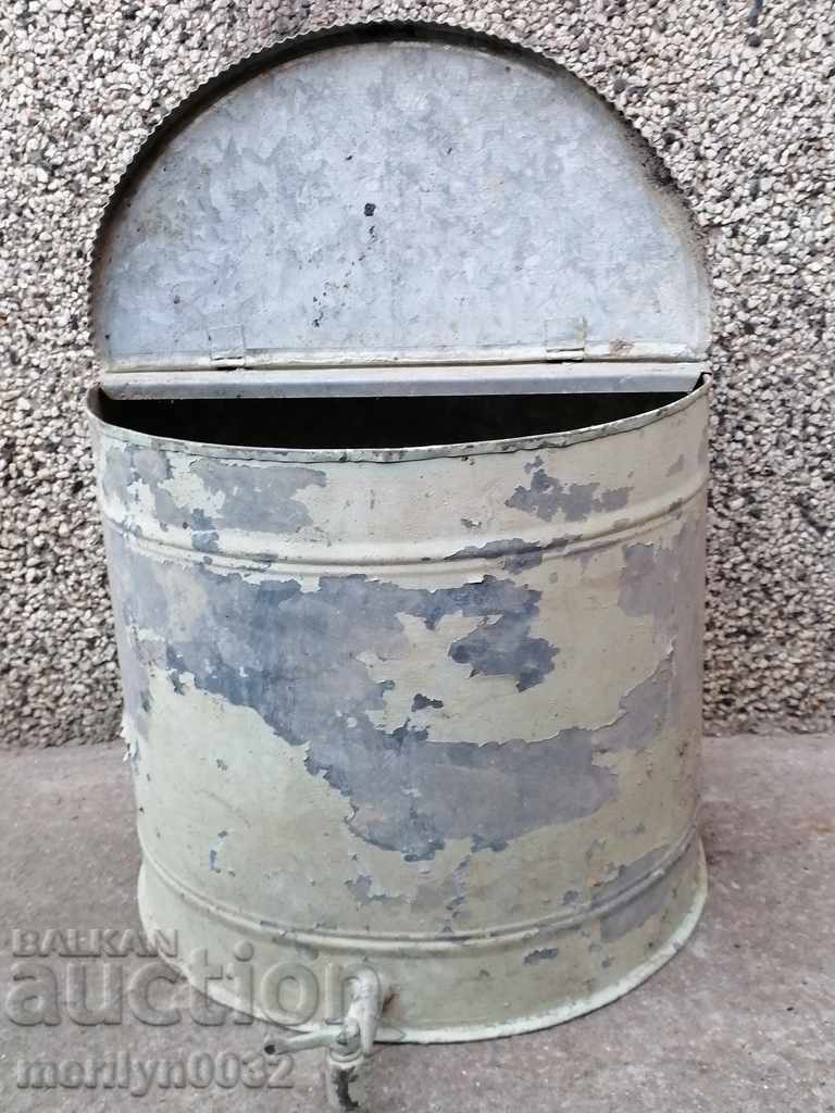 Washbasin, village sink, water tank with price 39.00 BGN | € 19.94 Washbasin, village sink, water tank with price 39.00 BGN | € 19.94