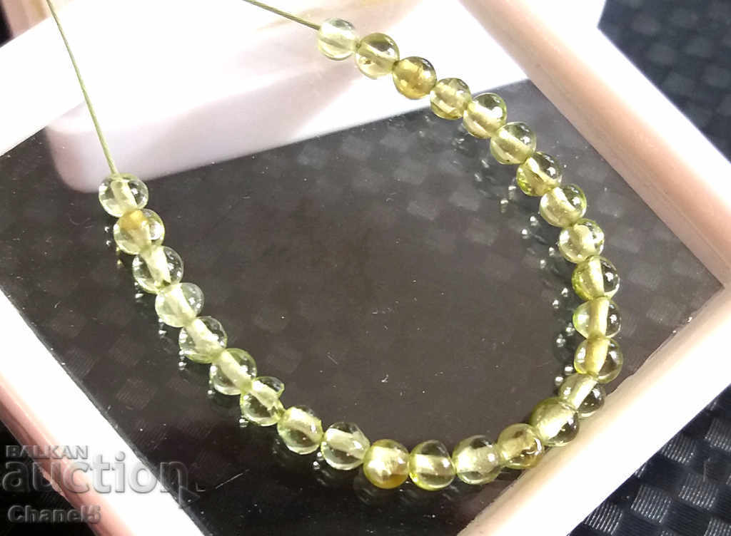 NATURAL PERIOD (OLIVINE) - CONNECTION - 4.30 carats (203)