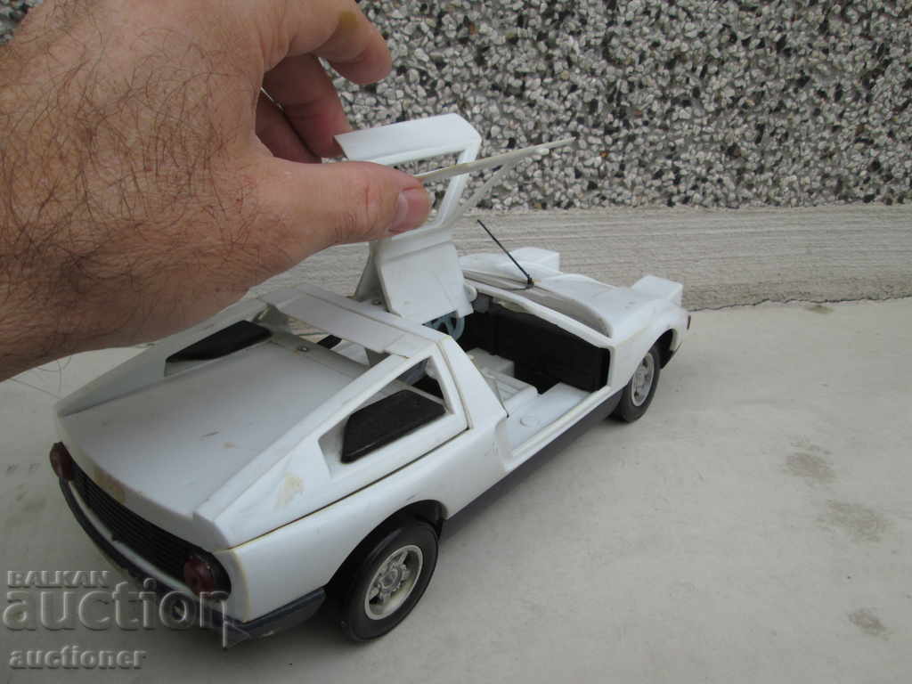 OLD BULGARIAN MECHANICAL TOY, CAR TROLLEY. - 7 OLD BULGARIAN MECHANICAL TOY, CAR TROLLEY. - 7