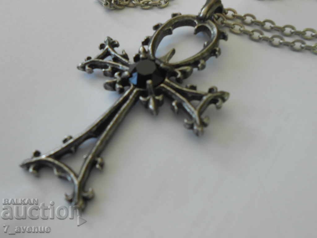 Auction Alchemy, necklace, England, many stamps, ORIGINAL 11.11.2020 Auction Alchemy, necklace, England, many stamps, ORIGINAL 11.11.2020