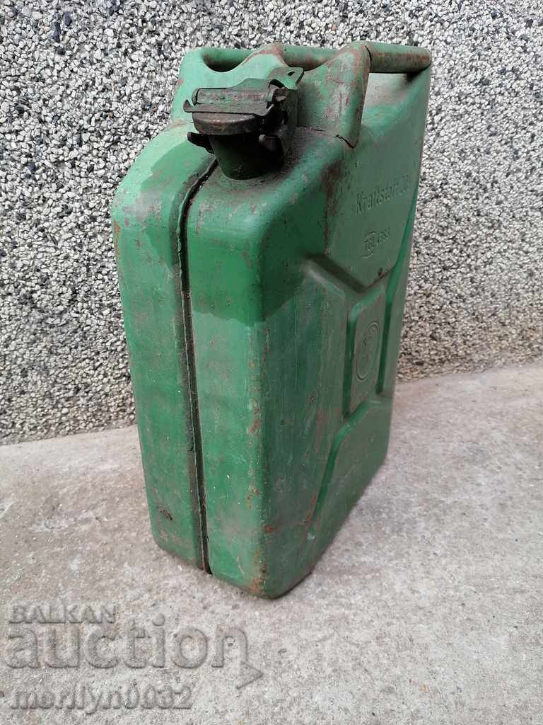 Delivery of German military tube 20 liters for fuel GDR 1980 real social Delivery of German military tube 20 liters for fuel GDR 1980 real social