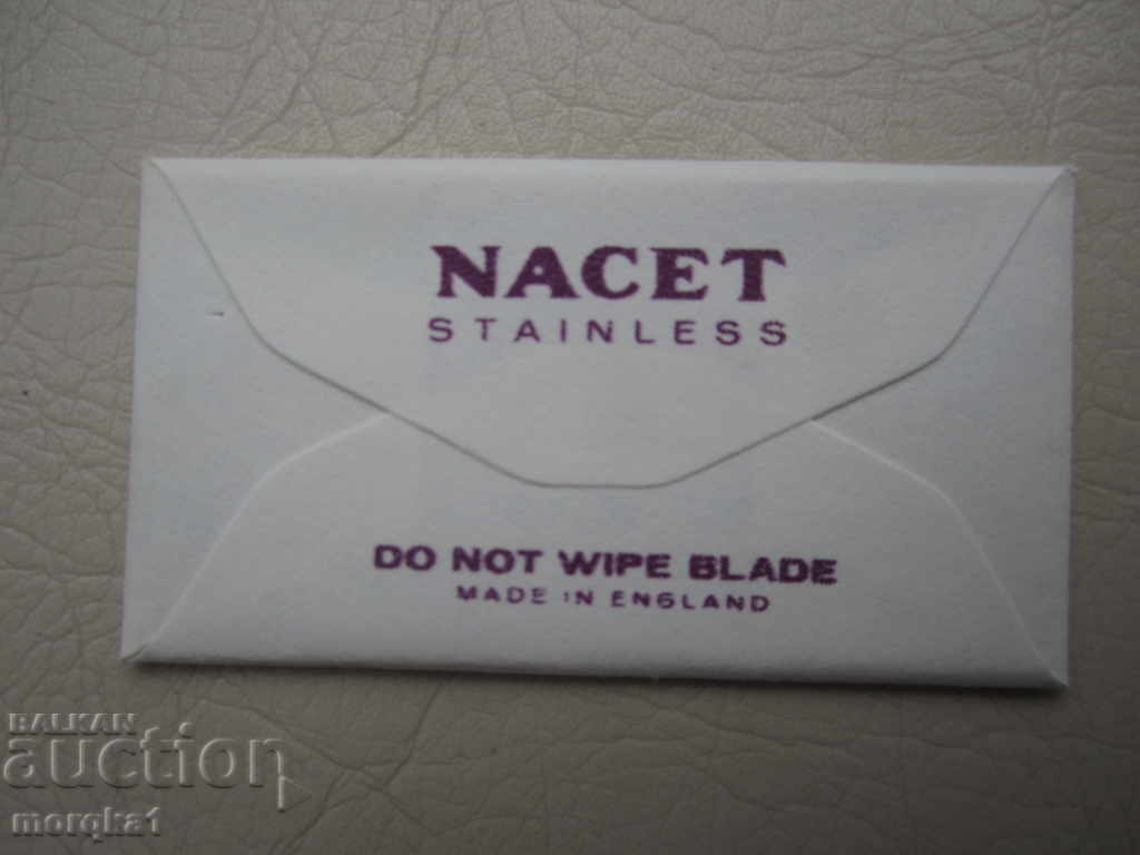 English Shaving Knife Nacet 70 80s with price 5.00 BGN | € 2.56 English Shaving Knife Nacet 70 80s with price 5.00 BGN | € 2.56