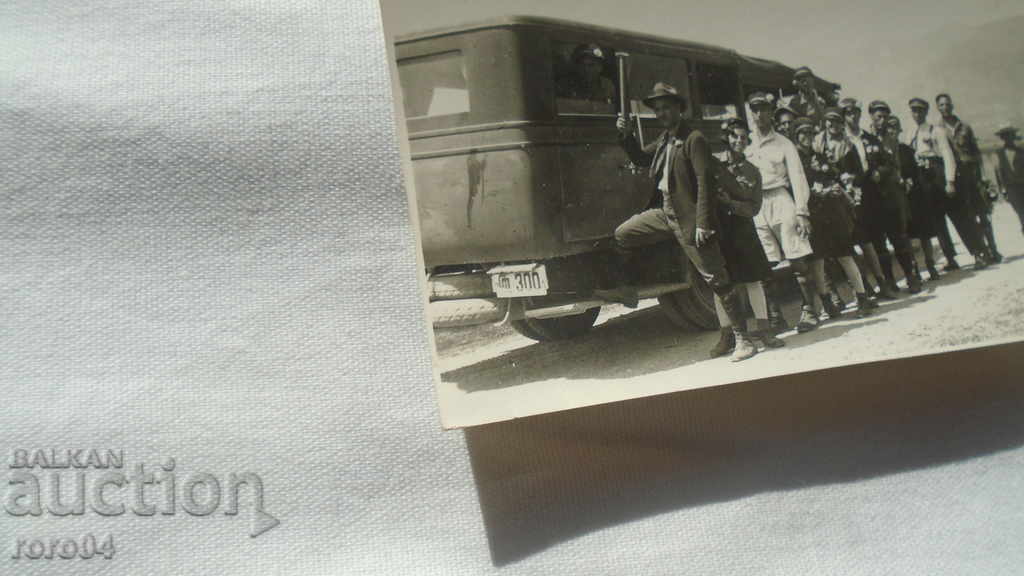 SF 300 with price 8.99 BGN | € 4.60 SF 300 with price 8.99 BGN | € 4.60