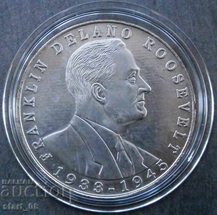 Franklin Delano Rooosevelt -  Medal copy /replica/