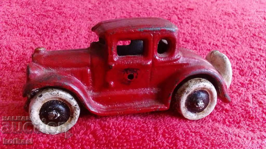 Very old solid Iron car model 321 gr.circa 1930 with price 255.50 BGN | € 130.64 Very old solid Iron car model 321 gr.circa 1930 with price 255.50 BGN | € 130.64