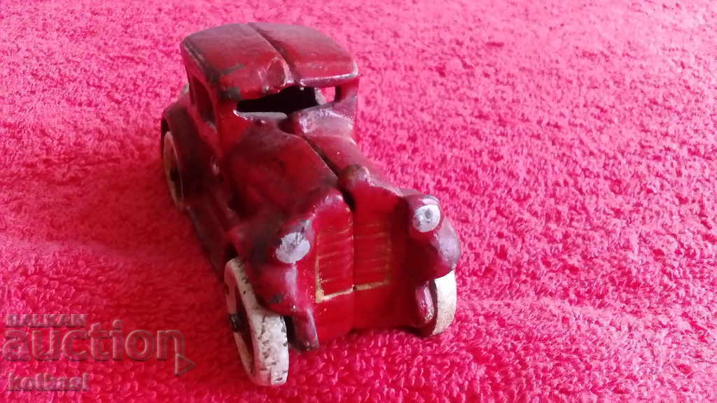 Auction Very old solid Iron car model 321 gr.circa 1930 Auction Very old solid Iron car model 321 gr.circa 1930