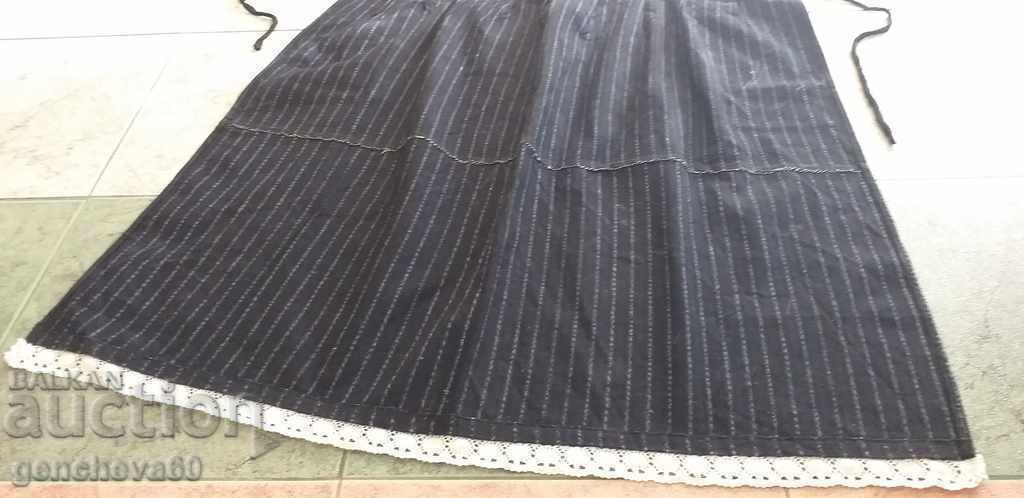 Authentic lace costume apron - 6 Authentic lace costume apron - 6